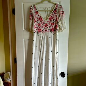 Antik Batik white sundress with embroidered flowers!